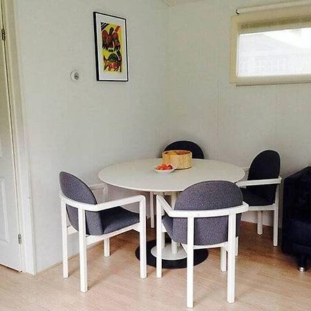 Een Chalet Met Prive Sauna En Tuin Βίλα Tzummarum Εξωτερικό φωτογραφία