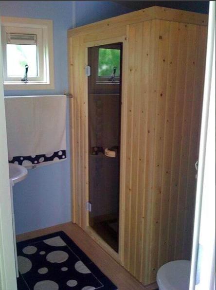 Een Chalet Met Prive Sauna En Tuin Βίλα Tzummarum Εξωτερικό φωτογραφία